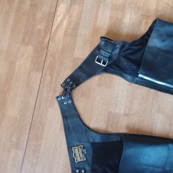 Motorcycle chaps leather size medium - Picture 5 of 6